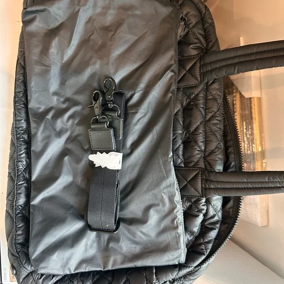 Quince Transit qualified duffle bag - Picture 4 of 6